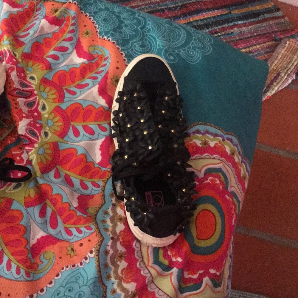 * RARE * Converse Special Edition PatBo